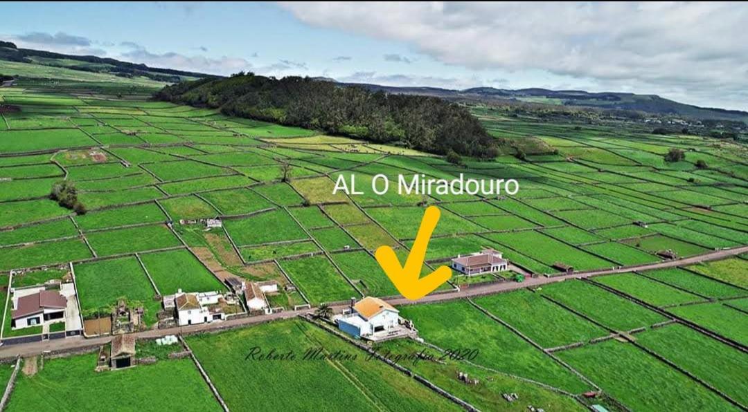 Апартаменты O Miradouro Ангра-ду-Эроижму Экстерьер фото